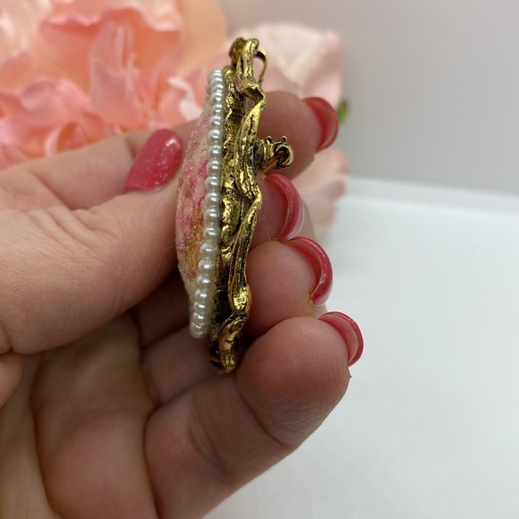 Vintage Sugar Glass Pink Floral Brooch Pendant - Picture 4 of 6